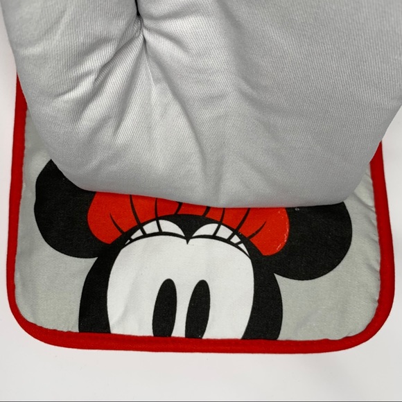 Disney Minnie Mouse Oven Mitt and Pot Holder - Picture 2 of 4